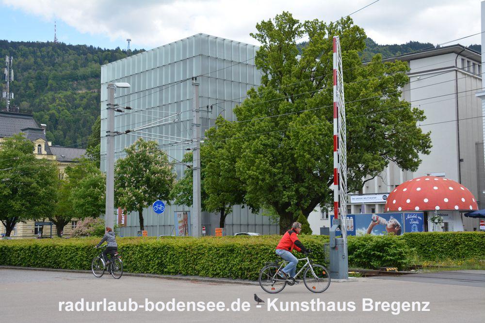 Vacaciones en bicicleta por el Lago de Constanza - Museo de arte en Bregenz